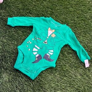 Carter’s Infant Bodysuit- St Patrick’s Day/Leprechaun